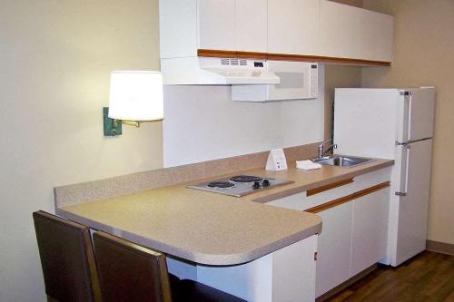 Winchester Hotel | MainStay Suites Las Vegas Convention Center