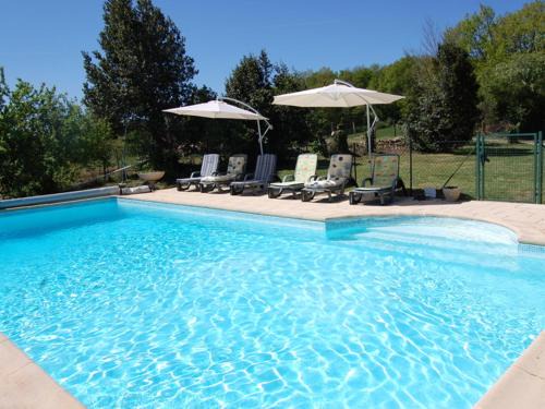 Montignac House | Maison avec piscine chauffée privée, proche Lascaux et Dordogne, idéale famille et détente - FR-1-616-123