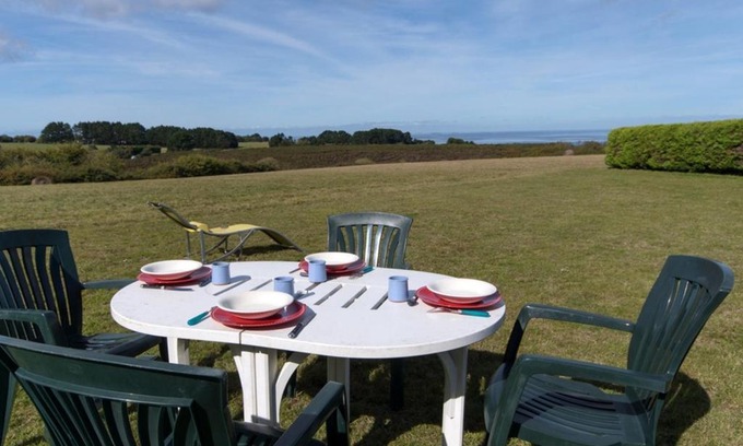 Locmaria House | Maison calme près plage, animaux acceptés, sans wifi ni TV - FR-1-418-119
