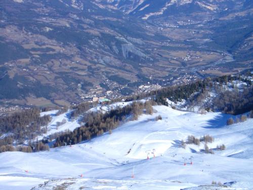 Barcelonnette House | Maison chaleureuse près des pistes de Barcelonnette - Cheminée