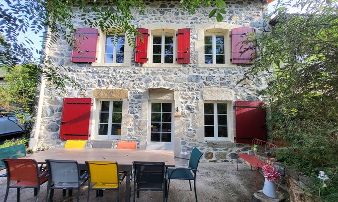 Vorey House | Maison chez Lilie