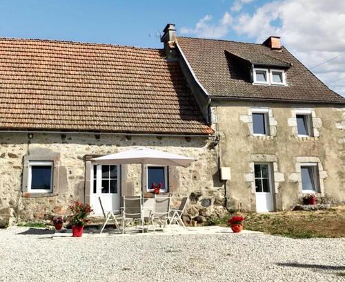 Bagnols House | Maison conviviale à Bagnols avec terrasse et jardin