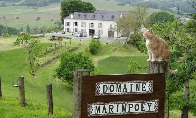 Monein Bed & Breakfast | Maison d'hôtes Marimpoey