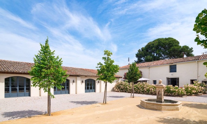 Montagnac House | Maison de Campagne Avec Piscine Privée à 10min des Plages