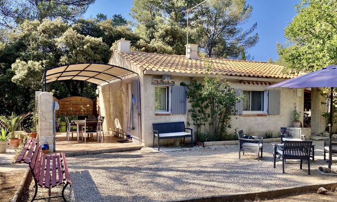 Saint-Cannat House | Maison de Campagne Près Daix en Provence