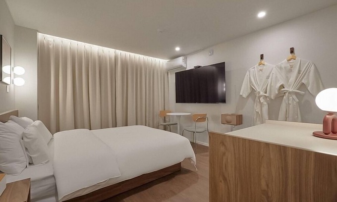 Suyeong-Gu Hotel | Maison de Centum Busan