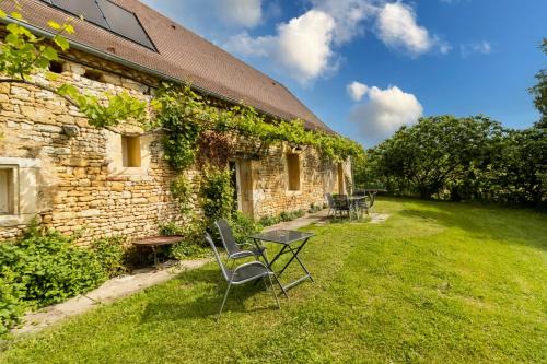 Auriac-du-Perigord House | Maison De Vacances Chêne