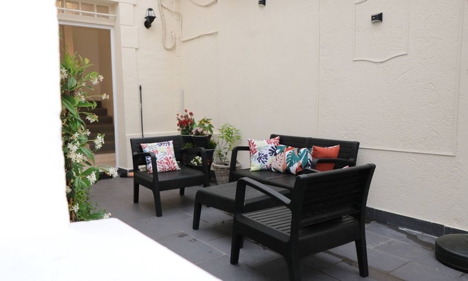 Epinay-sur-Seine House | Maison de Ville à Epinay sur Seine Proche Stade de France et Paris Avec Terrasse