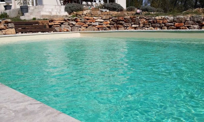 Lambesc House | ☀️MAISON EN PLEINE NATURE☀️ QUIET, SWIMMING POOL, WiFi A paradise for your enfants♥️