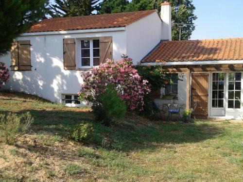 La Faute-sur-Mer House | Maison familiale charmante avec jardin à La Faute-sur-Mer - FR-1-194-251
