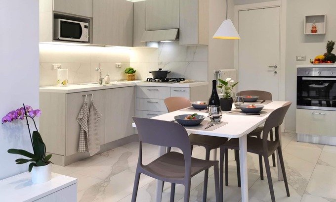 Borghetto Santo Spirito Apartment | Maison Olga - new charming three-room apartment in the green by the sea