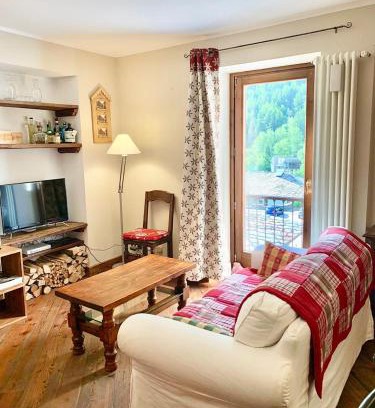 Pre-Saint-Didier Apartment | Maison Lalla