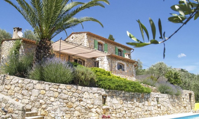 Speracedes Villa | Maison Miel - Three Bedroom Villa, Sleeps 6
