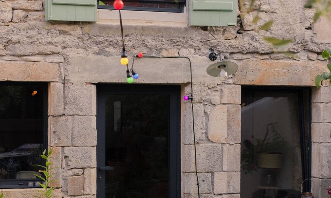 Creysse House | Maison Oliu Charming cottage on the banks of the Dordogne
