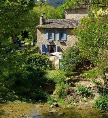Correns House | Maison Péchelune