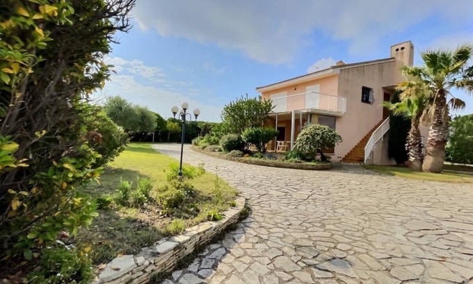Beziers House | Maison pour 10 personnes avec piscine