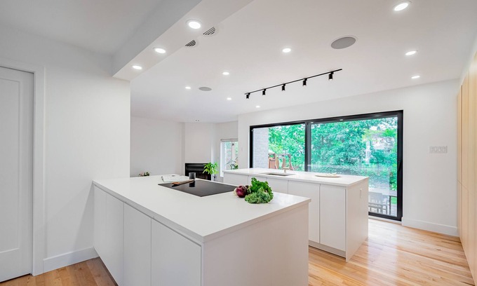 Longueuil House | Maison près de Montréal (Québec) et d'un grand parc