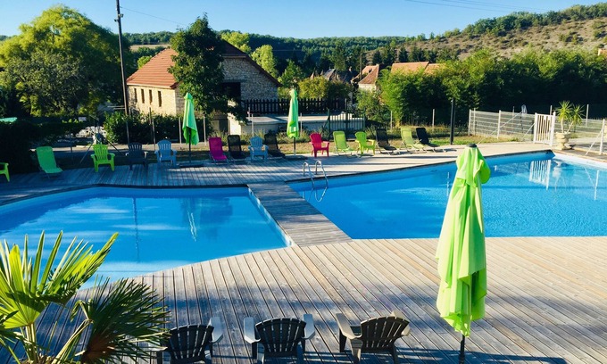Frayssinet House | Maison t3 48 m3 Dans une Colline de 4 Hectares