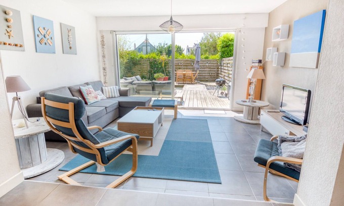 Larmor-Plage House | Maison Tout Équipée Avec Jardin et Plage à Pied par Groom
