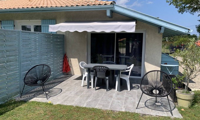 Saint-Julien-en-Born House | Maisonnette 40m2 Spacious Ideal for a moment of relaxation