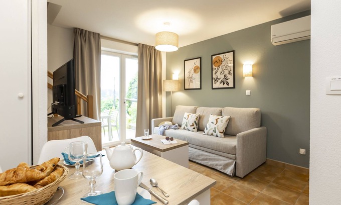 Sarlat-la-Caneda House | Maisonnette Duplex | Wi-Fi + Terrasse Privée