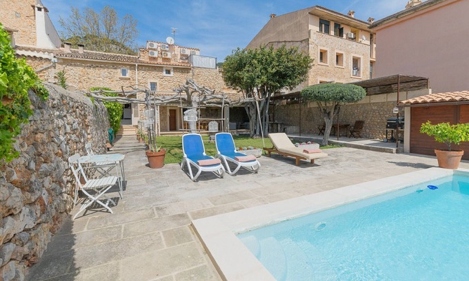 Selva Villa | MajorcanTownhouse in caimari With Private Little Garden, Terrace And Pool