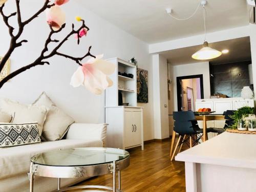 La Trinidad Apartment | MALAGAJARA 61
