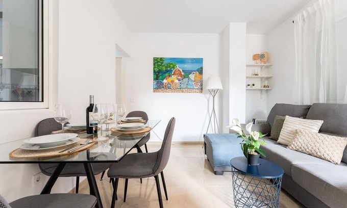 El Ejido Apartment | MalagaSuite Cozy 2 Bed Near Center