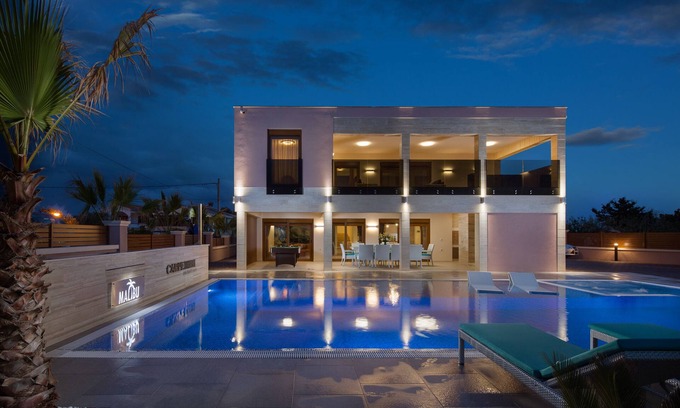 Vir Villa | Malibu Eclipse - The ultimate high-class villa with 13-meters long swimmingpool.