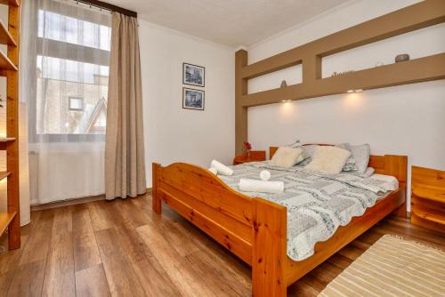 Orszagut Apartment | Mammut Apartment with NEW AC!