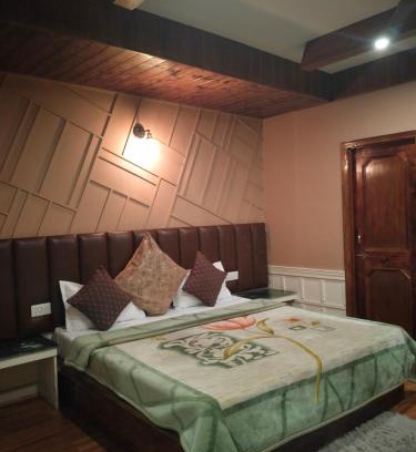 Khattalwada Hotel | Manali Diaries B&B - Mall Road