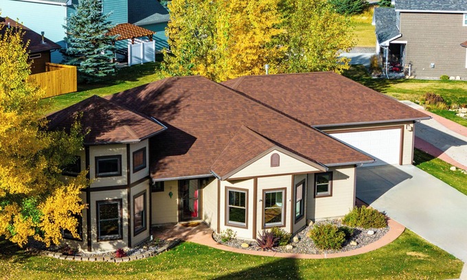Red Lodge House | Manifest Mountains 3-bedroom 2-bathroom retreat in Red Lodge, Montana
