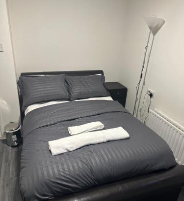 Telford Apartment | Manny’s