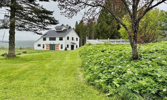 Sutton Other | Maple Farm Lodge, a 400 acre retreat with pickleball and spa in Vermont