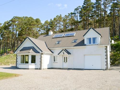 Lairg House | March Cottage