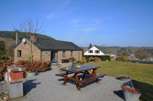 Hotton House | Mare aux Saules