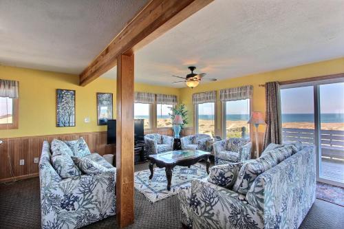 Avon House | Mare Vista #8-A