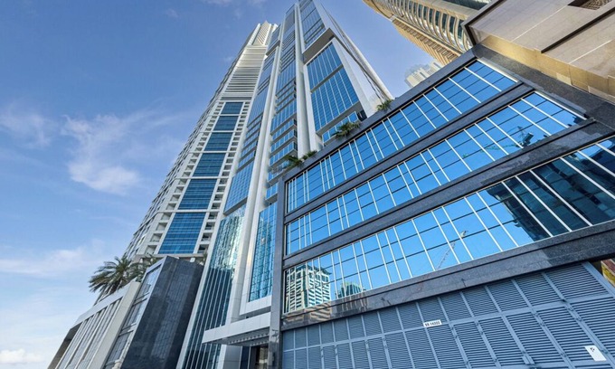 Dubai Media City Apartment | Marina Arcade 2BR Apartment in Dubai Marinann