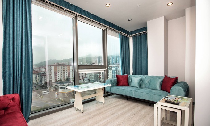 Yomra Hotel | Marina Green Suit Hotel