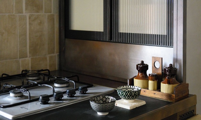 Trastevere Hotel | Mario rossi's house in naples