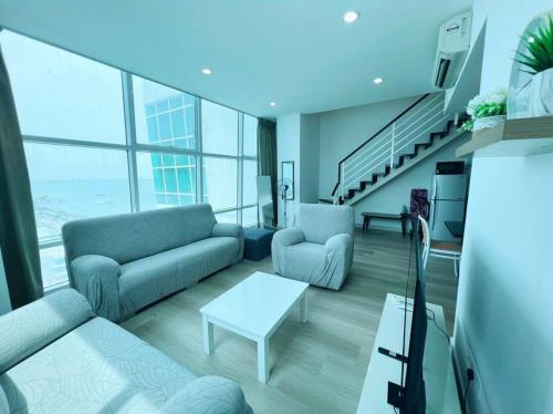 George Town Apartment | Maritime Suite Duplex 3Bedroom at George Town by Uptrend Home Management