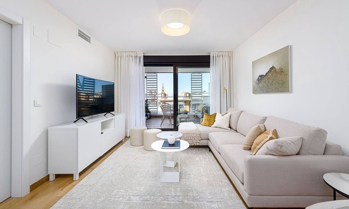 Carretera de Cadiz Apartment | Maritimo - holiday home Malaga beach