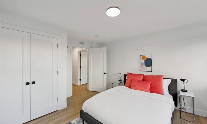 Downtown Wilmington Apartment | Market view Residence 504 I 2 Bedroom 2 Bathroom