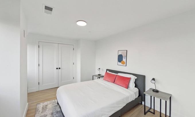Downtown Wilmington Apartment | Market view Residence 505 I 1 Bedroom 1 Bathroom