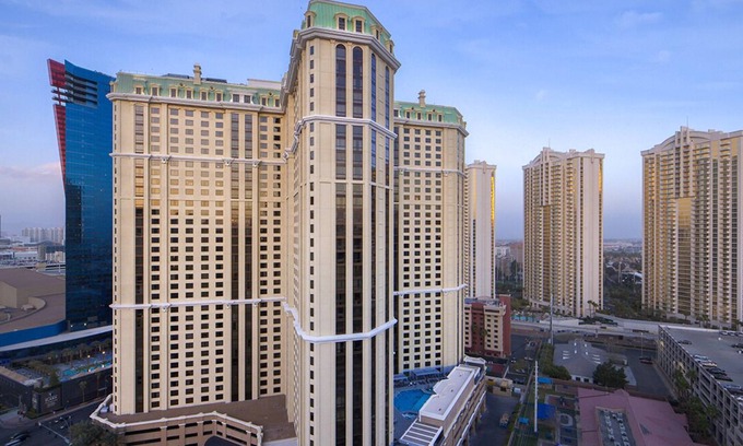 Las Vegas Hotel | Marriott's Grand Chateau, Las Vegas, Nevada, United States