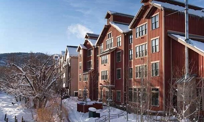 Downtown Park City Condo | Marriott's Summit Watch lovely two bedroom suite in the heart of Park City