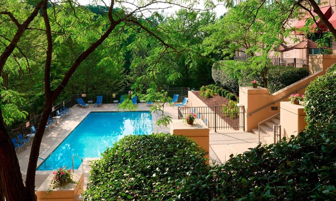 Creve Coeur Hotel | Marriott St. Louis West