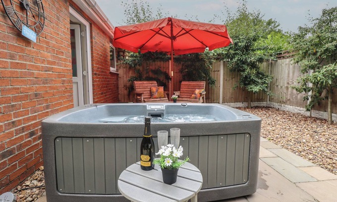 Skegness Cottage | Marsh View Cottage