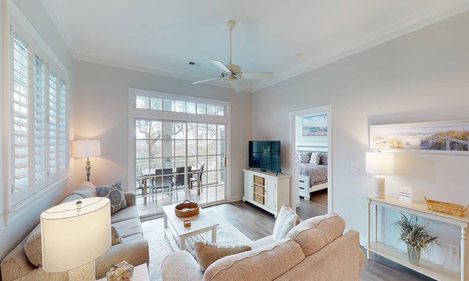 Pawleys Island Villa | Marshside Serenity Villa - 3 Bedrooms, 2 Baths