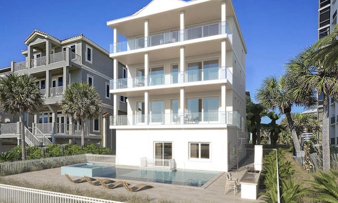 Destin House | Martinis in the Sand by Five Star Properties